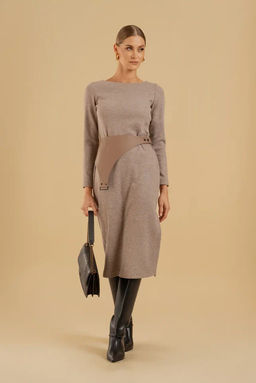 Платье женское. Цвет как на фото 1