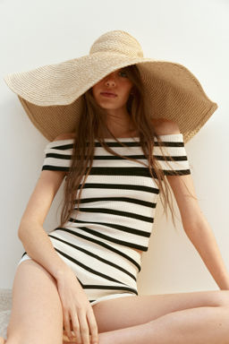 Top off-the-shoulder en punto de canal? - H&m фото 4