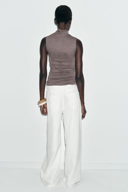 TOP DRAPEADO FRUNCES / Marr?n vigor? - Zara фото 6