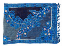 Палантин с вышивкой (шерсть 100%) № Тк903/159 - Ганг фото 2