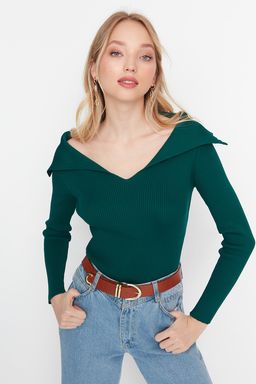 Zumrut Yesili Carmen Yaka Triko Kazak TWOAW22KZ0993