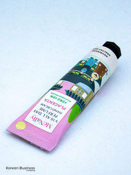 MCNALLY - КРЕМ ДЛЯ РУК С ЭКСТРАКТОМ ПЛАЦЕНТЫ V10 ALL DAY PERFUME HAND CREAM PLACENTA, 30 М  фото 5