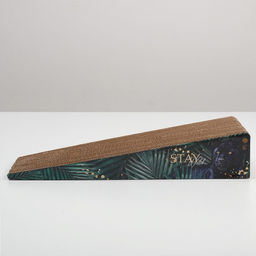 Когтеточка из картона с кошачьей мятой Stay wild, треугольная, 45 18 9 см - Пушистое счастье фото 5