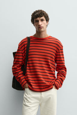 CONTRAST STRIPED T-SHIRT