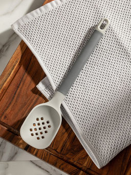 Лопатка кулинарная с дырочками 31,8x6,7x4,5 серый силикон, нейлон, ПП