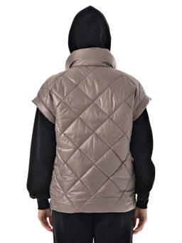 Жилет утепленный стеганый без капюшона