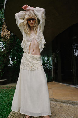 FALDA MIDI COMBINADA CROCHET / Crudo