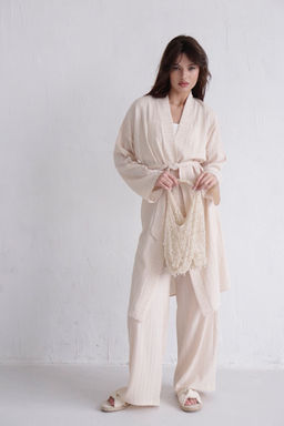 9537 Костюм из кимоно и брюк-палаццо кремовый