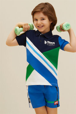 Белая футболка для мальчика