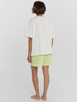 КОМПЛЕКТ ЖЕНСКИЙ (ДЖЕМПЕР, ШОРТЫ)