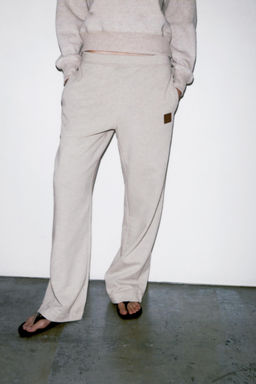 PLUSH TROUSERS WITH LABEL - Zara фото 2