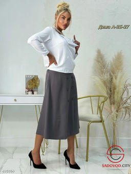 Костюм для девушки юбка и кофта