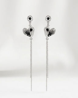 Стильные серьги