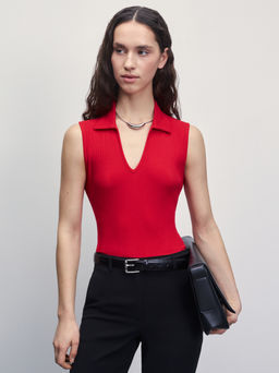 Трикотажный топ с вырезом / Zarina  фото 2