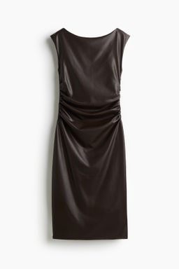 Vestido revestido