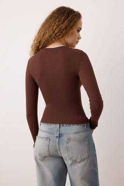 Kahverengi Cift Katl? Bisiklet Yaka Fitilli Esnek Orme Bluz TWOAW26BZ00067