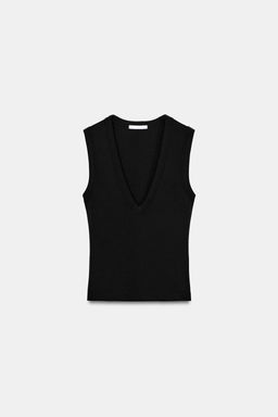 CAMISETA ALGOD?N  ESCOTE PICO / Negro