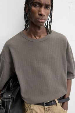 WASHED TEXTURED KNIT T-SHIRT - Zara фото 13