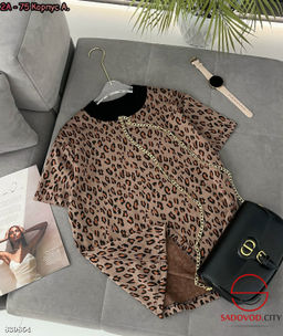 Футболка с леопардовым принтом