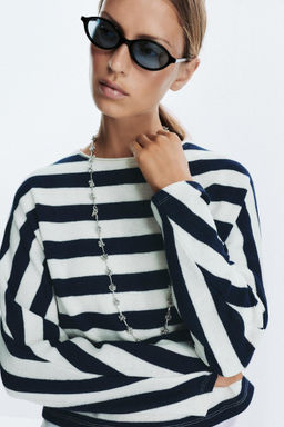STRIPED BATWING SLEEVE TOP - Zara фото 11