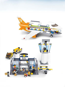 Конструктор «Международный аэропорт», 678 деталей
