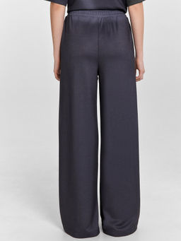 Комплект женский графитовый: брюки и футболка графит 192532