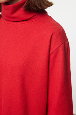 K?rm?z? Bal?kc? Yaka Shift/Duz Mini Selanik Uzun Kollu Orme Elbise TWOAW20EL1110