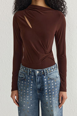 TRENDYOLMILLA K?rm?z? Cut Out/Pencere Detayl? Buzgulu C?tc?tl? Orme TPRSS25BD00000  фото 3