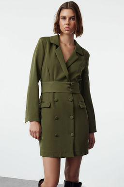 Trendyolmilla K?rm?z? Kemerli Dugme Detayl? Mini Ceket Dokuma Elbise TWOAW24EL00497