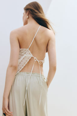 Top de un hombro con ribetes de encaje - H&m фото 5