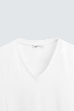 BASIC V-NECK T-SHIRT - Zara фото 16