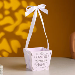 Кашпо деревянное Самой лучшей маме (12*12*10,5) Сиреневый пастель-белый