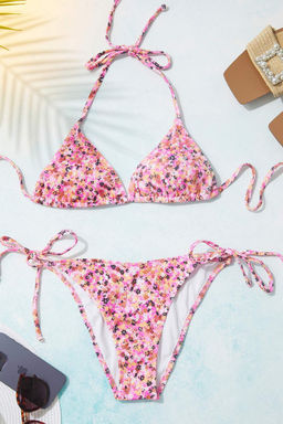 TRENDYOLMILLA Cicek Desenli Ucgen Baglamal? Dokulu Regular Bikini Tak?m? TBESS25BT00106  фото 20
