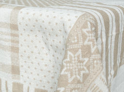 3с109.411ж2 Аппликация (лен3) Плед 208х150 см