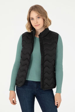 Женский черный жилет Неожиданная скидка в корзине