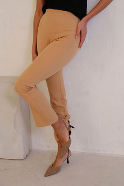 11177 Брюки песочные на невысокий рост