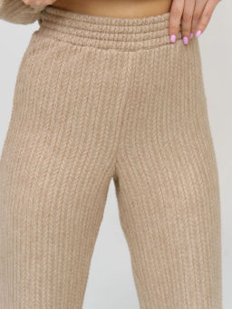 Костюм женский, цвет бежевый