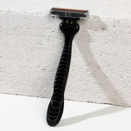 Подарочный набор 23 Февраля: гель для бритья и бальзам после бритья 2?110 мл, бритва, HARD LINE  фото 8