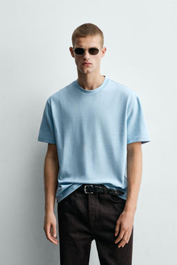 CAMISETA RELAXED FIT INTERLOCK /04 / Azul claro