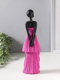 Фигура полистоун «Девушка в ярко-розовом платье с оборками», чёрный, 9×8.5×30.5 см