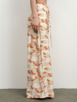 Брюки из вискозы 10367 серые с принтом