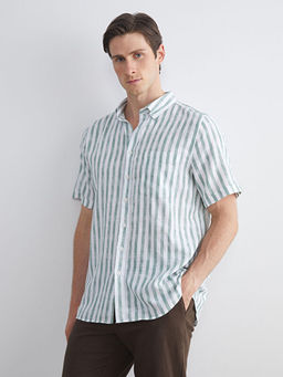 Regular Fit K?sa Kollu ?izgili Poplin Erkek G?mlek