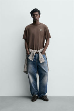 CAMISETA BORDADO S?NDWICH / Marr?n claro