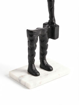 Сувенир "Опустошение" алюминий, мрамор 15,5х10,5х41,5 см
