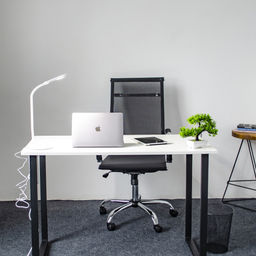 TLD-507 White/Светильник настольный/LED/550Lm/5000K/Цвет-белый