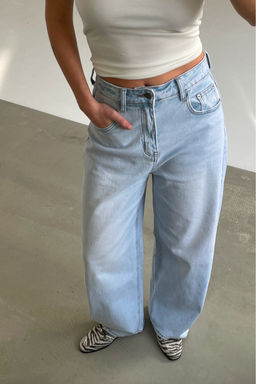 Джинсы свободные Ледяной голубой