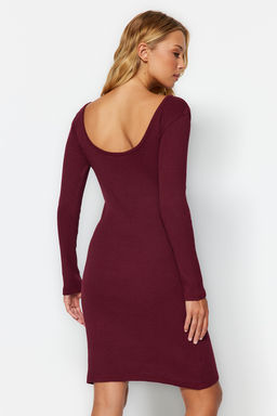TRENDYOLMILLA Bordo Fitilli S?rt Detayl? Bisiklet Yaka Fitted/Vucuda Oturan Mini Esnek Orme Elbise TWOAW24EL00390  фото 5
