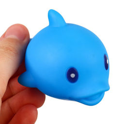 Набор резиновых игрушек для ванны Крошка Я «Поймай дельфина», с пищалкой, сачок в комплекте, 6 шт.