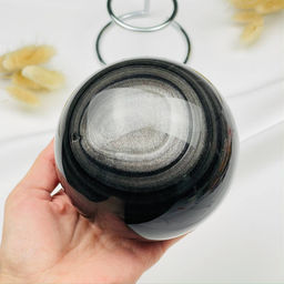 Шар из серебристого Обсидиана