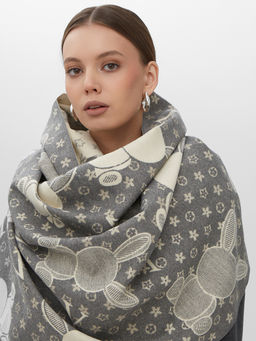 В составе ШЕРСТЬ и КАШЕМИР Большой, мягкий, теплый двусторонний палантин